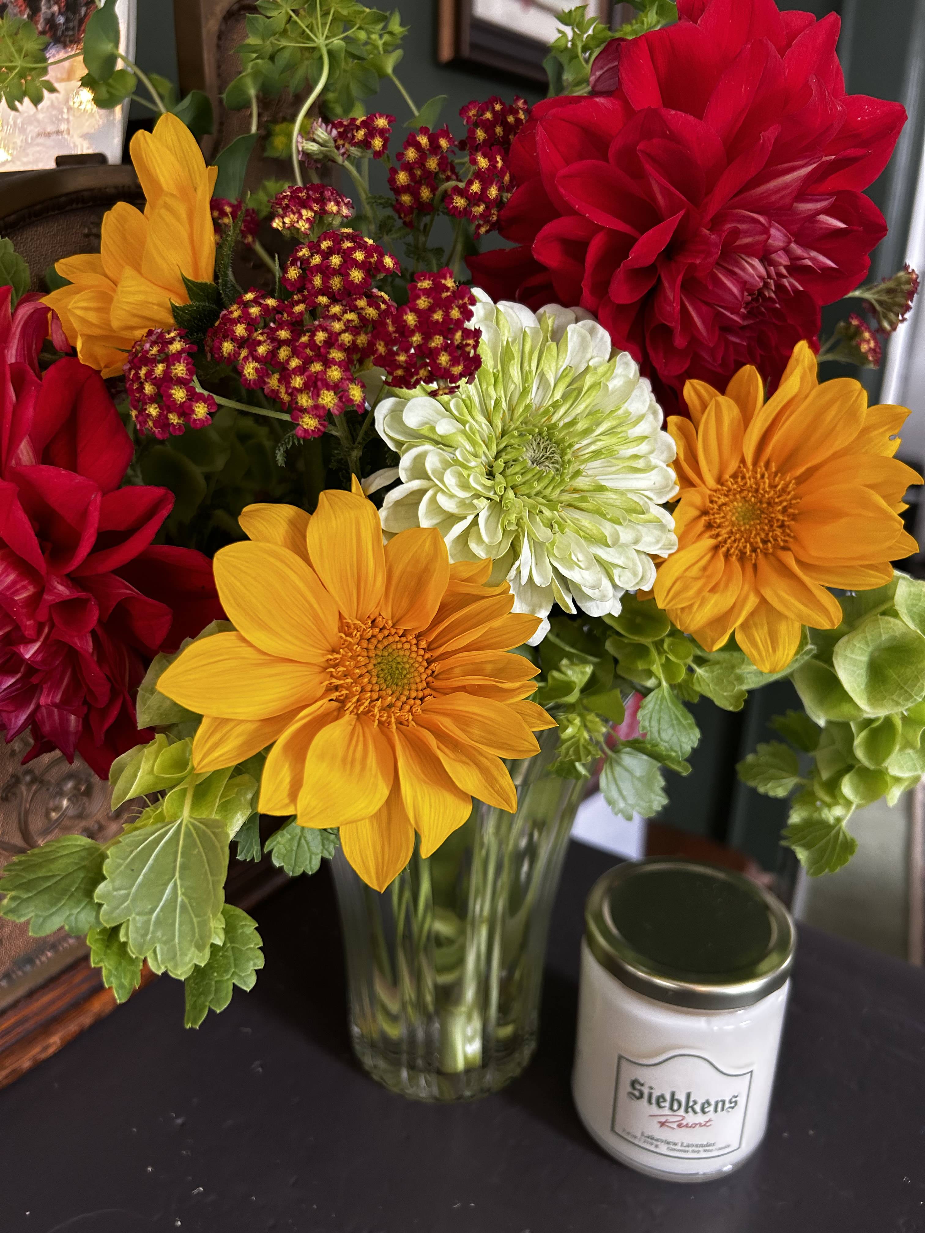 Green white flowers